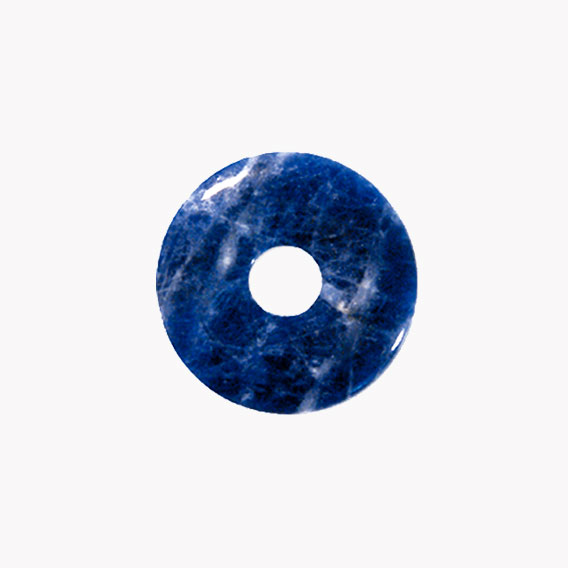 Sodalith Donut Anhänger Wellness auf großer Karte für Sternzeichen Schütze - Image 3