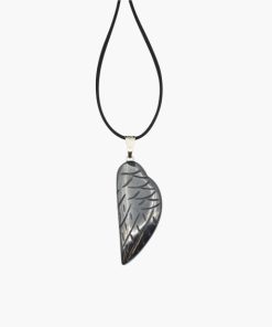 Engelsflügel Anhänger aus Hämatit – für Lebenslust und Zuversicht