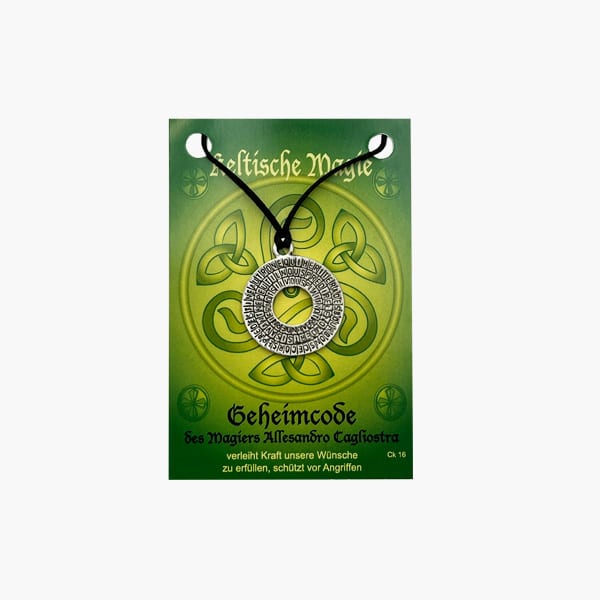 Keltische Magie Amulett aus Zinn Geheimcode auf kleiner Karte