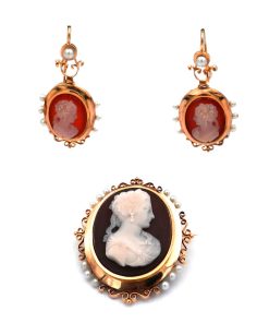 Antike 14K Gold Karneol Gemmen Demi Parure – Ohrringe und Brosche im Set um 1870