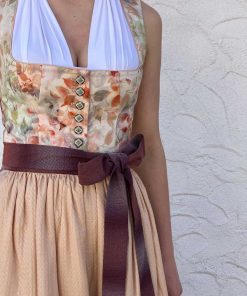 Dirndl “Hot Orange”