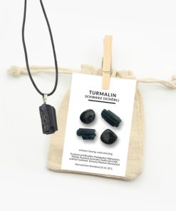Turmalin schwarz klein Anhänger mit Öse und Lederband im Jutebeutel