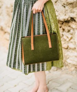 Handtasche “Garmisch” Schurwolle, in versch. Farben