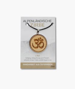 Alpenländische Zirbe Anhänger „Om”